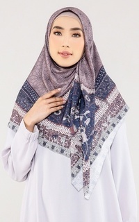 Hijab Motif Tieara Molk Series Eudia