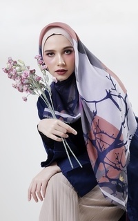 Hijab Motif Mauve