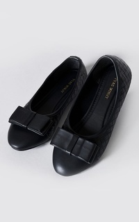 Sepatu dayana flatshoes black