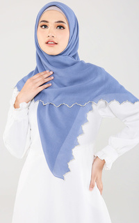 Hijab Polos Yara Square