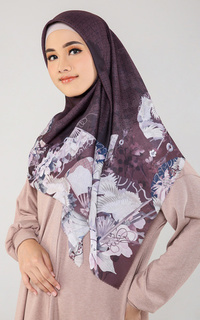 Hijab Motif Kazumi Series - Maroon