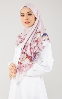 Hijab Motif Kazumi Series - Linen