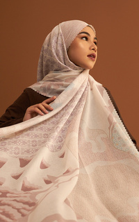 Hijab Motif Trinycta Floralia - MISTY AIR