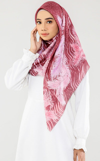 Printed Scarf Pluma Series - Scarlet