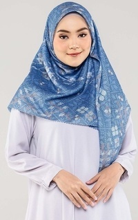 Hijab Motif Radwah X DP Studio Lagosi Rawalangi Scarf Gawu