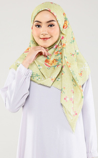 Hijab Motif Radwah X DP Studio Lagosi Rawalangi Scarf Kudara