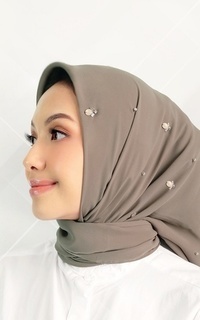 Hijab Polos Square Full Beads