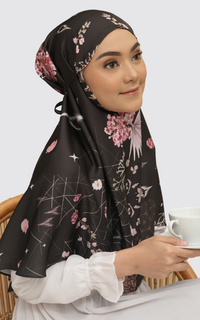 Instant Hijab Safeea Hommiy Hijab - Black