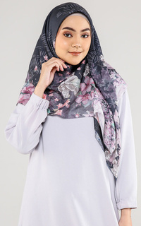 Hijab Motif Zahwa Charcoal (Voal Square)