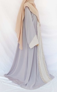 Gamis WAFTA - UMAMAH ABAYA LAVENDER