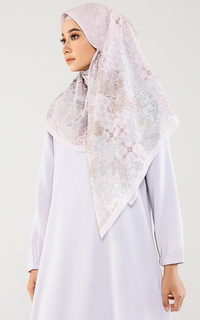 Hijab Motif Zeeta Beige (Voal Square)