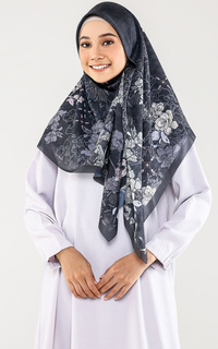 Hijab Motif Zeeta Twilight (Voal Square)