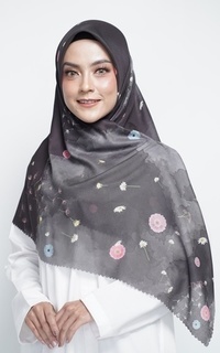 Hijab Motif Onyx Falling Garden