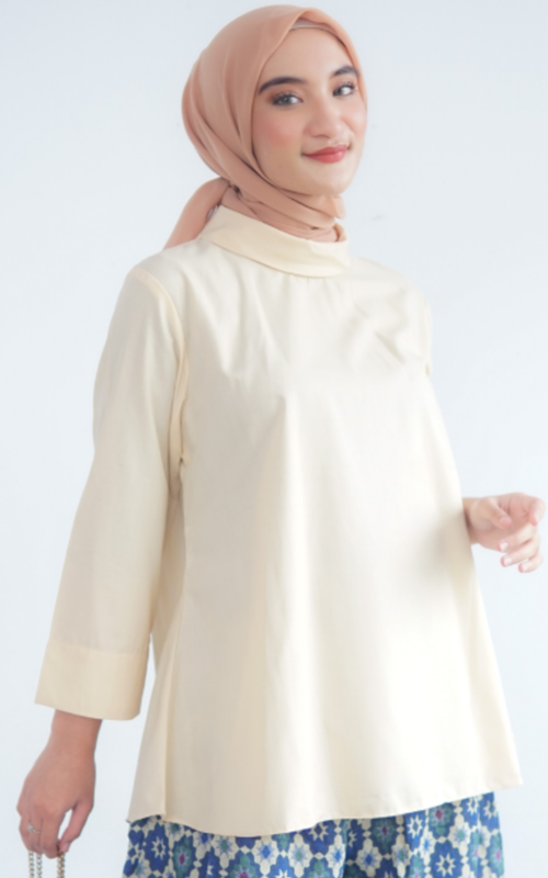 Blus - Yuka Blouse Turtleneck - Cream