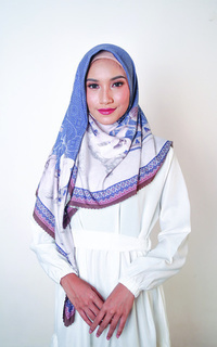 Hijab Motif Tieara Saujana Series MOONLIGHT