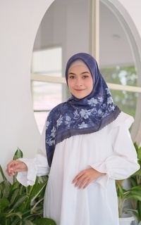 Hijab Motif VIORELLA SCARF NAVY