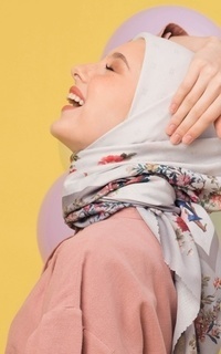 Hijab Motif Katahati Euphoria Series Utopia Scarves