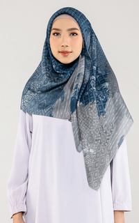 Hijab Motif Alula Saphire Blue (Voal Square)