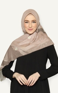 Hijab Motif Kaninna LILY Premium Voal Scarf Hijab Lasercut