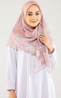 Hijab Motif Victoria Mahogany Rose (Voal Square)