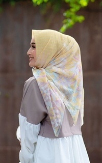 Printed Scarf Flos Series In Yellow