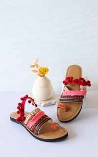 Sepatu Exclusive Series / Paola Sandal