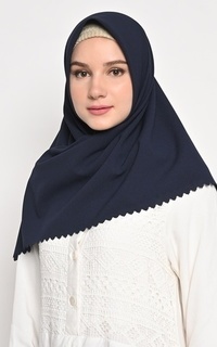 Hijab Polos Segi Empat Diamond Lasercut Stupa Navy