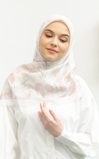 Hijab Motif Katahati Gratitude Series Scarves Collection