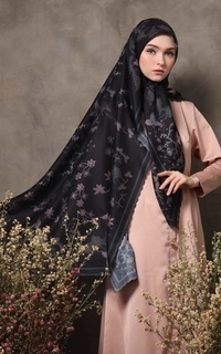 Hijab Motif Arimbi Series Bunga - Black