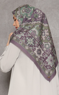 Hijab Motif Chesa Scarf by Malaiqa - Grape