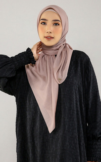 Hijab Polos Voal Square Latte