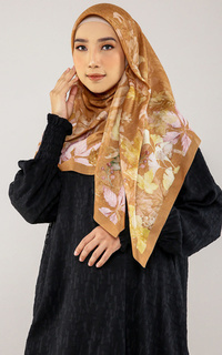 Hijab Motif Feuille Brown (Voal Square)