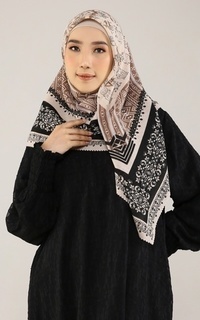 Printed Scarf Voal Hijab Segi Empat Elnery