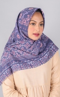 Printed Scarf Voal Hijab Segi Empat Esma