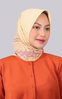 Hijab Motif Voal Hijab Segi Empat Shadiya