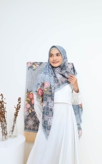 Hijab Motif Nuswapada Series - Blue Light