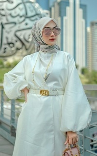 Hijab Motif Dubai Voile Square - Vanilla