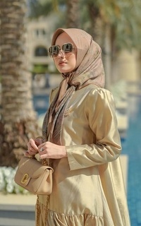 Hijab Motif Dubai Voile Square - Curry