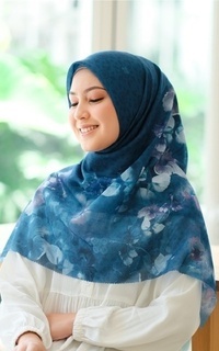 Hijab Motif Rose Mallow - Navy Peony