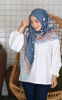 Hijab Motif Rona Scarf in Atlantis