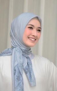 Hijab Motif Mayden Scarf in Soft Grey