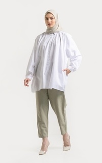 Kemeja Oversized Shirt / Off White