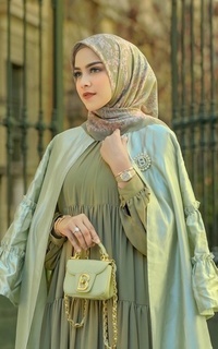 Hijab Motif The Granada Voile Square - Olive