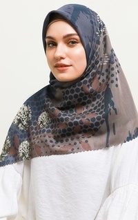 Printed Scarf Voal Hijab Segi Empat Yaren