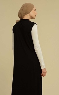 Gamis Inner Dress Tanpa Lengan Black-530186