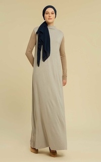 Gamis Inner Dress Tanpa Lengan Grey-530190
