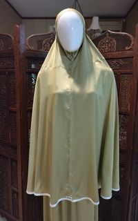 Praying Set Mukena Swan in Olive