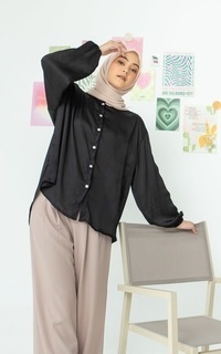 Kemeja Sora Oversized Shirt Black