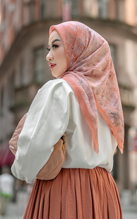 Hijab Motif New York 3 Courage Voile Square - Nomad