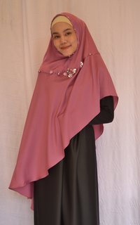 Hijab Polos Fiorella Khimar (Pre Order 2 Days)